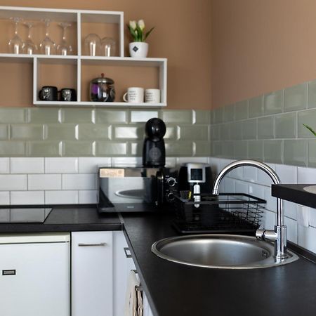Hellowine Apartman II Eger Exteriör bild